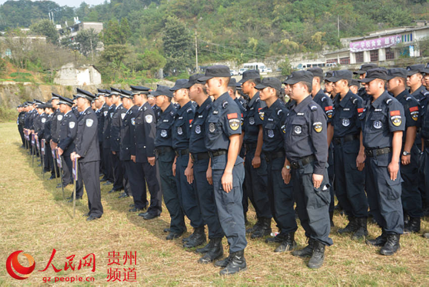 黔西南开展全警大练兵大培训大比武活动提升实战能力2