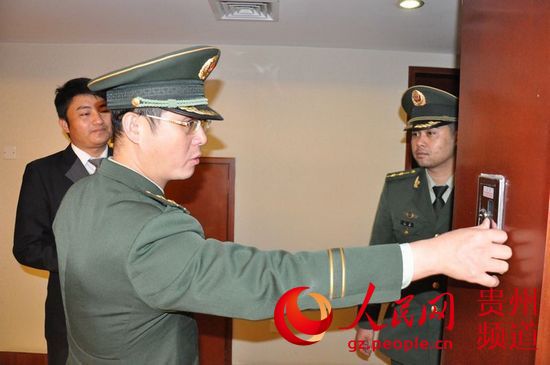 ǭ��������Ѹ��չ������ʱ�����ǿ��APEC����������6��